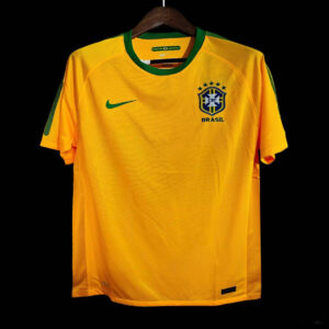 Camiseta Brasil Retro 2010 Primera amarillo